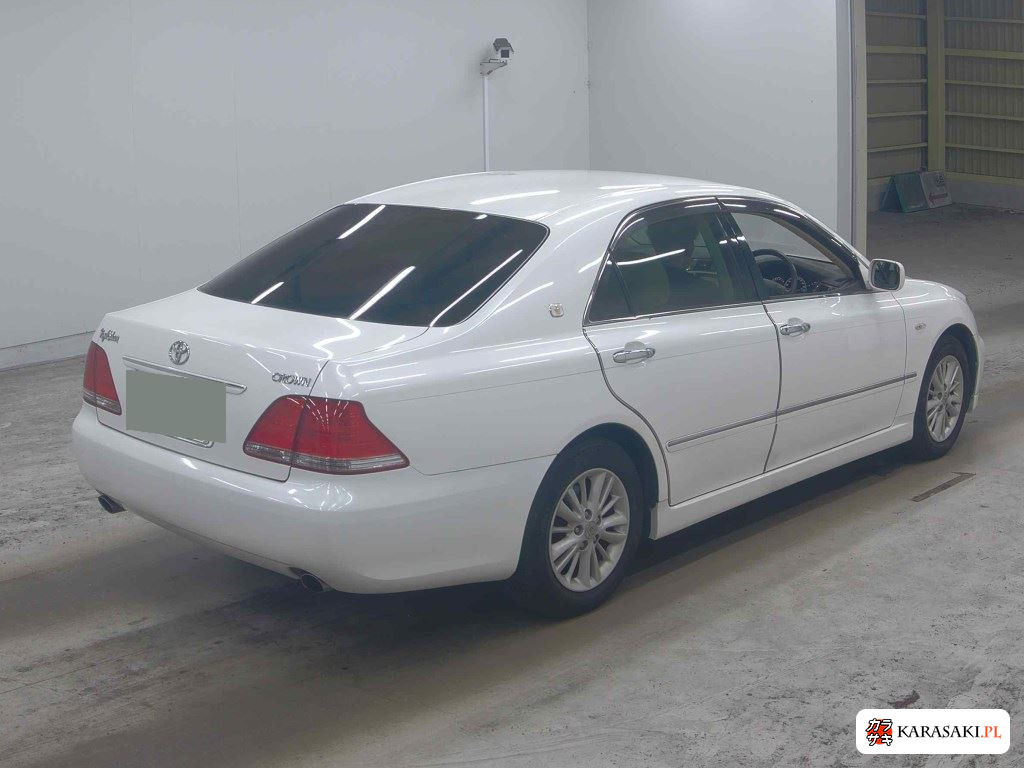 Toyota Crown 2005 z aukcji japońskiej