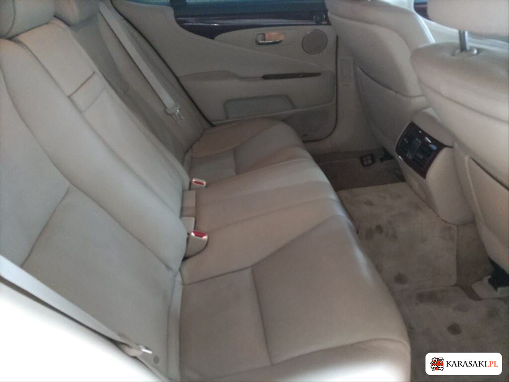 Lexus LS 2011 z aukcji japońskiej