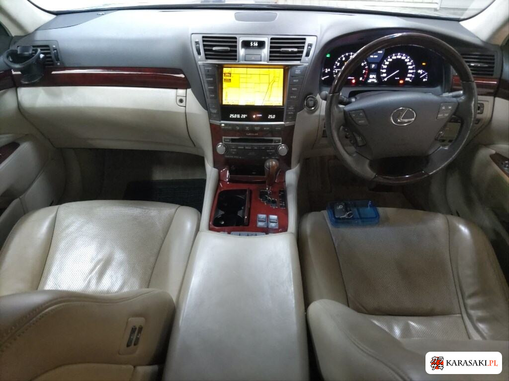 Lexus LS 2011 z aukcji japońskiej
