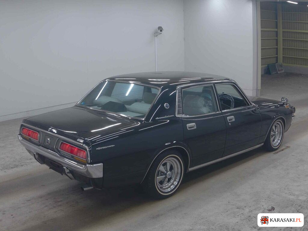 Toyota Crown 1974 z aukcji japońskiej