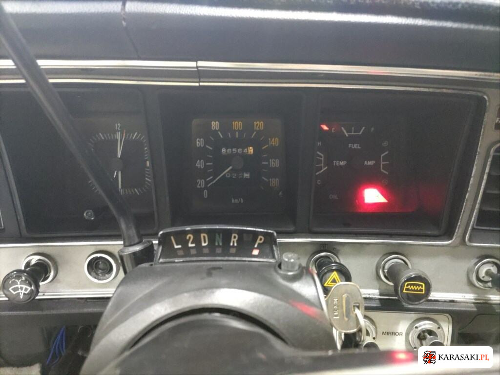 Toyota Crown 1974 z aukcji japońskiej