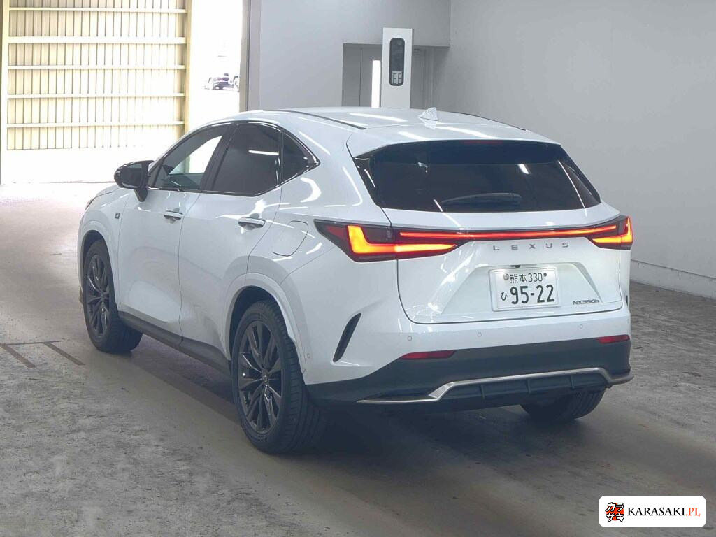 Lexus NX 2025 z aukcji japońskiej