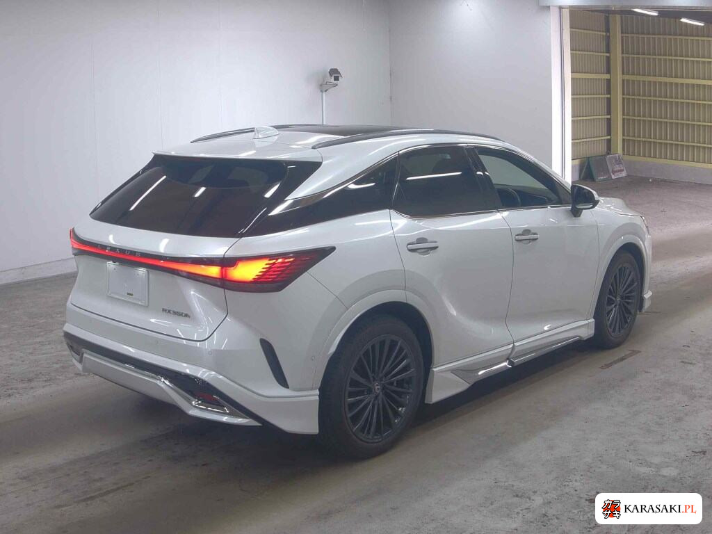 Lexus RX 2023 z aukcji japońskiej