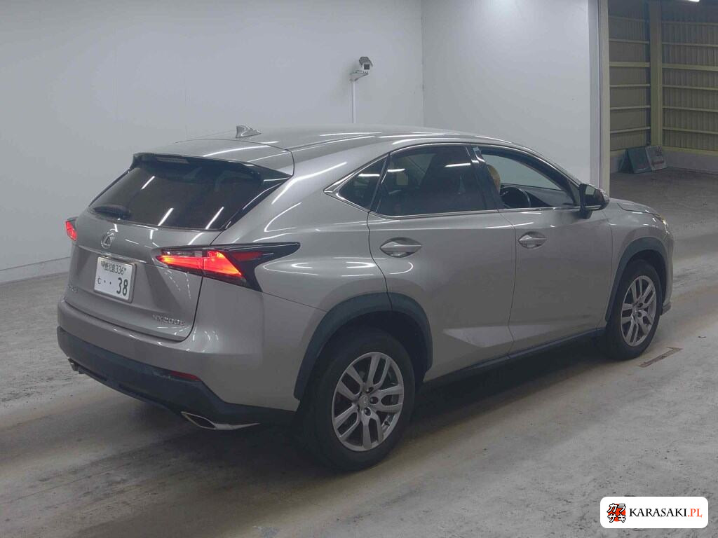 Lexus NX 2015 z aukcji japońskiej