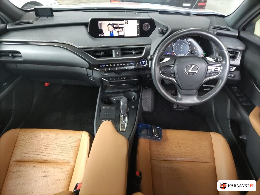 Lexus UX300E 2021 z aukcji japońskiej