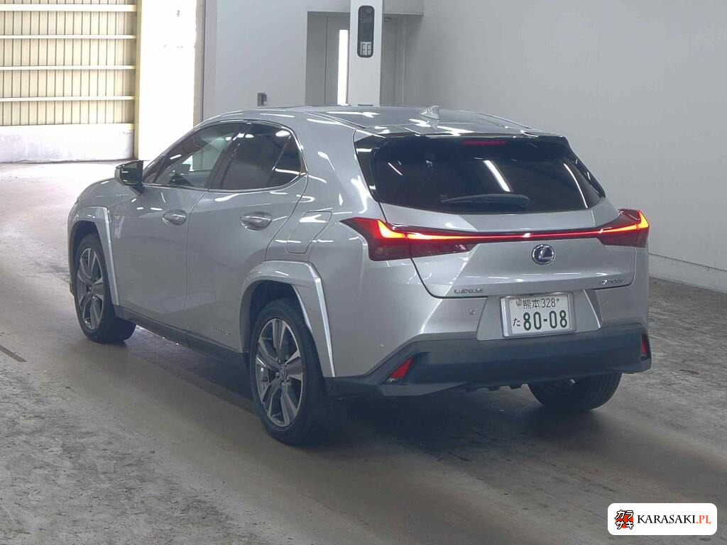 Lexus UX300E 2021 z aukcji japońskiej