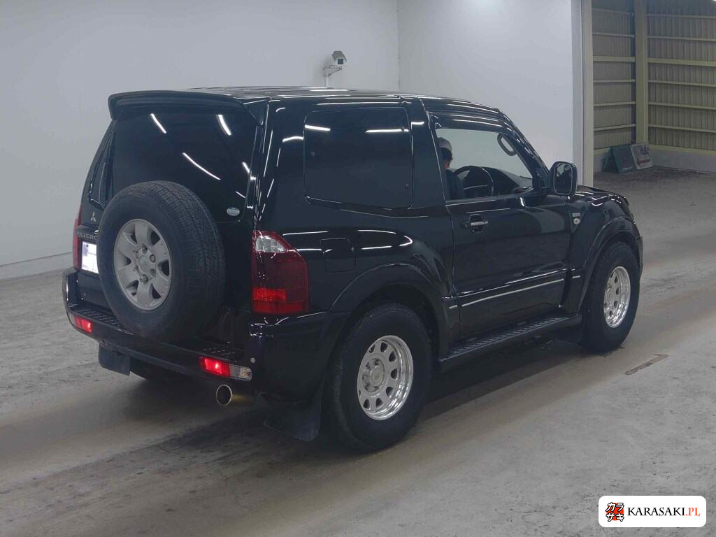 Mitsubishi Pajero 2006 z aukcji japońskiej
