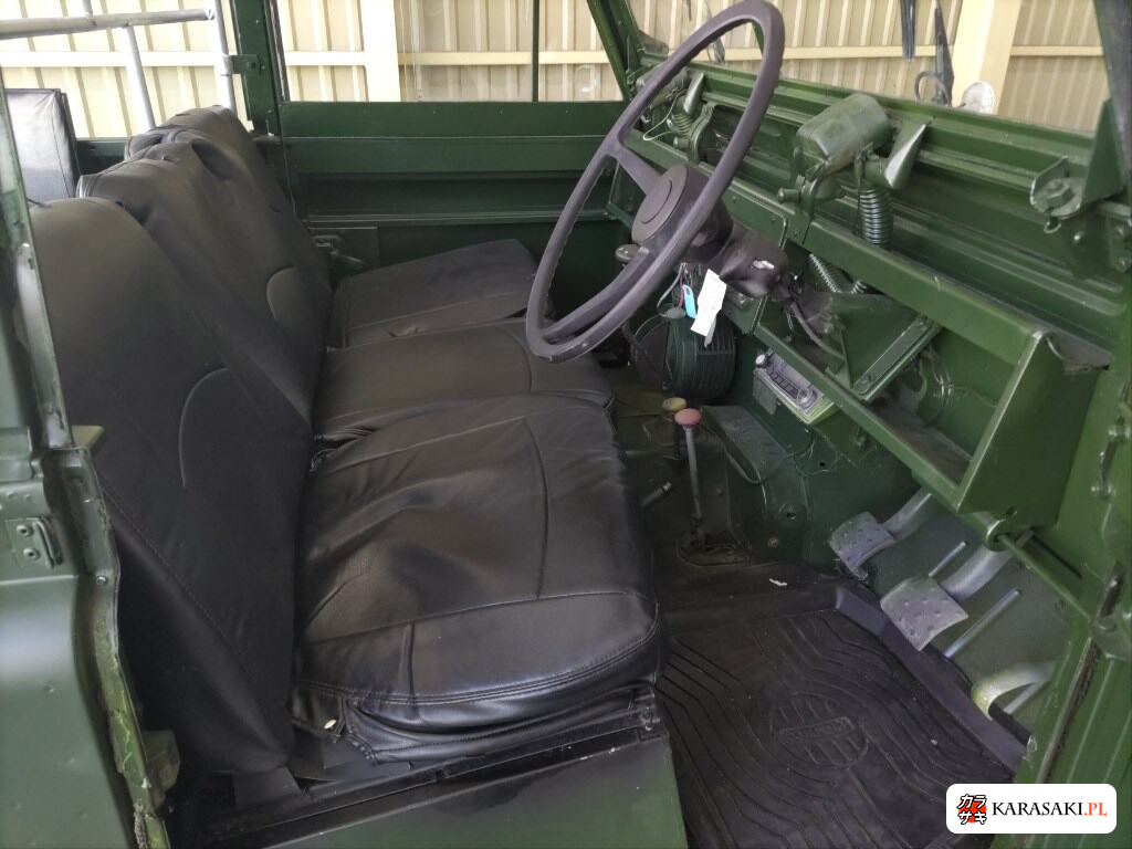 Land Rover 88 1968 z aukcji japońskiej