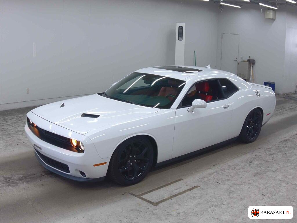 Dodge Challenger 2020 z aukcji japońskiej