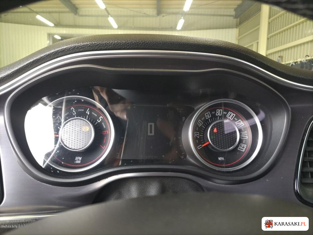 Dodge Challenger 2023 z aukcji japońskiej