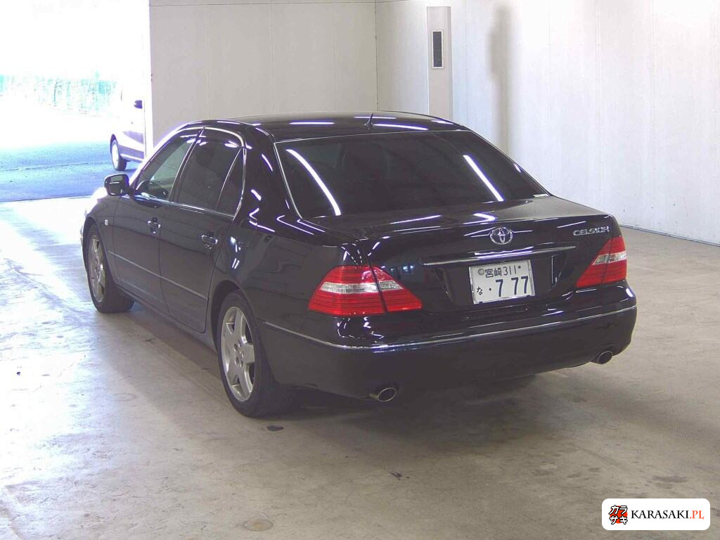 Toyota Celsior 2005 z aukcji japońskiej