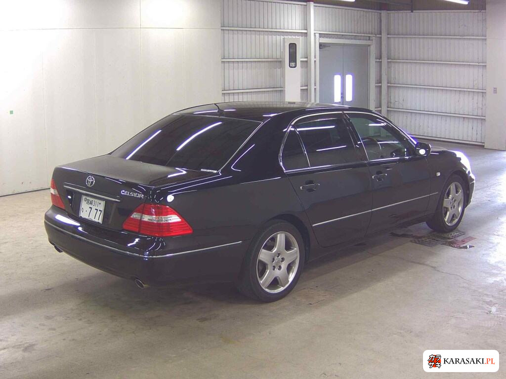 Toyota Celsior 2005 z aukcji japońskiej