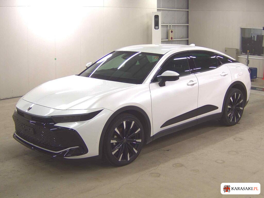 Toyota Crown Crossover 2023 z aukcji japońskiej