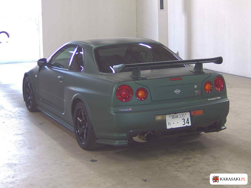 Nissan Skyline 2001 z aukcji japońskiej