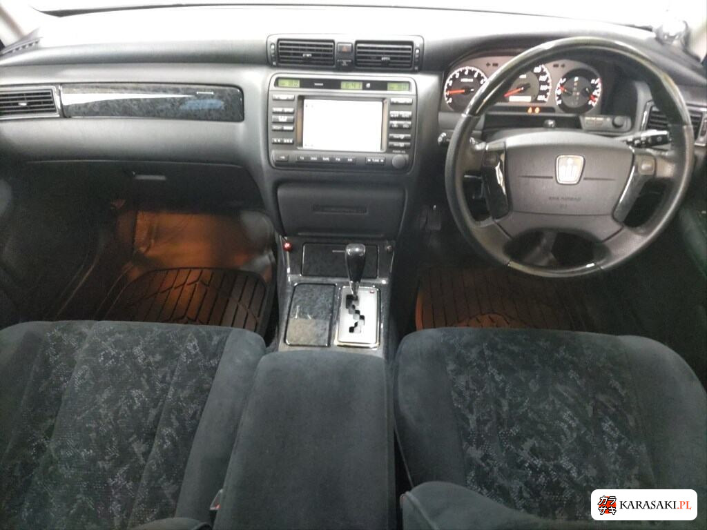 Toyota Crown Estate 2002 z aukcji japońskiej