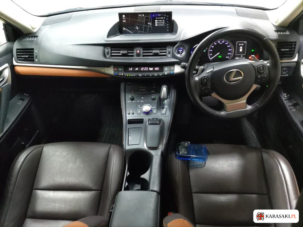 Lexus CT 2018 z aukcji japońskiej
