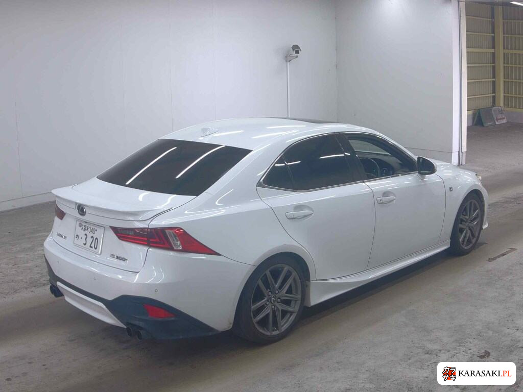 Lexus Is 2015 z aukcji japońskiej