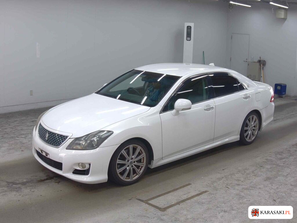 Toyota Crown 2008 z aukcji japońskiej