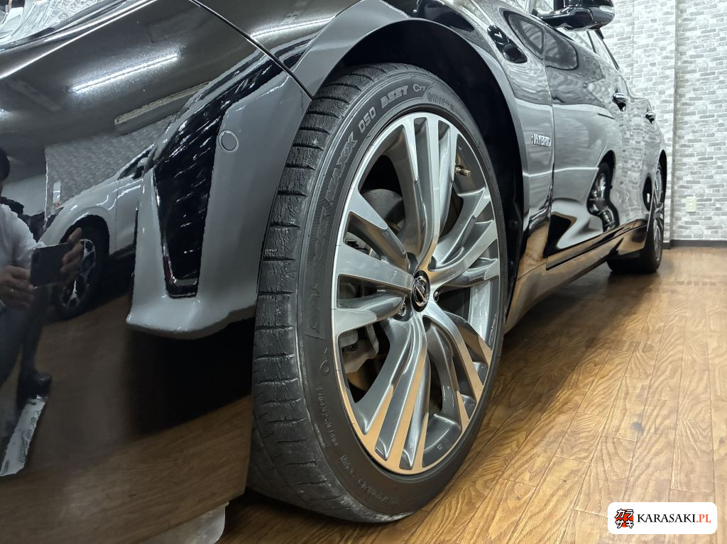 Nissan Skyline 2019 z aukcji japońskiej