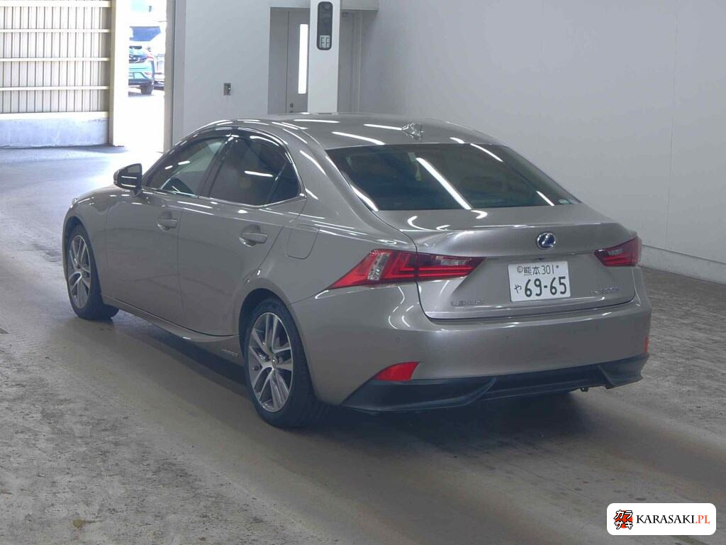 Lexus Is 2015 z aukcji japońskiej