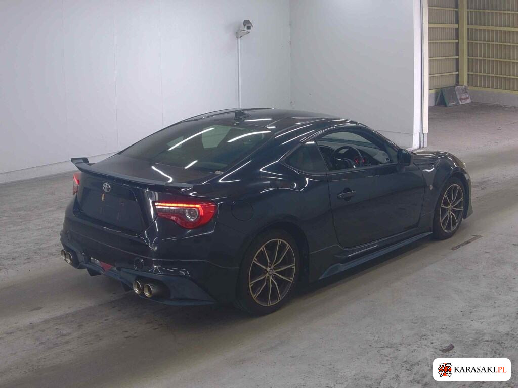 Toyota 86 2017 z aukcji japońskiej