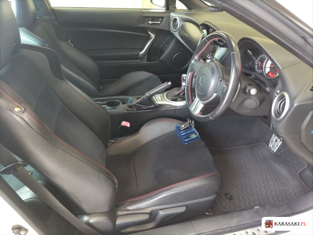 Toyota 86 2013 z aukcji japońskiej