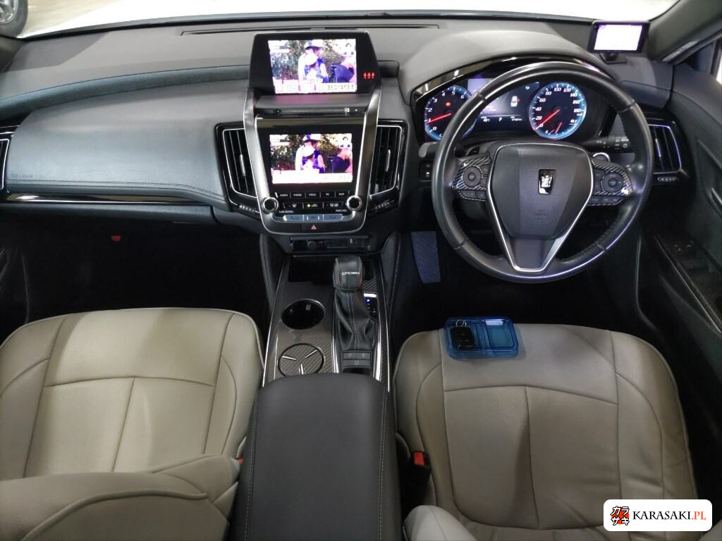 Toyota Crown 2019 z aukcji japońskiej
