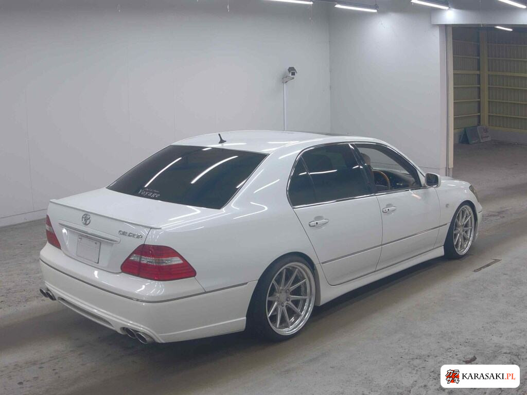Toyota Celsior 2003 z aukcji japońskiej