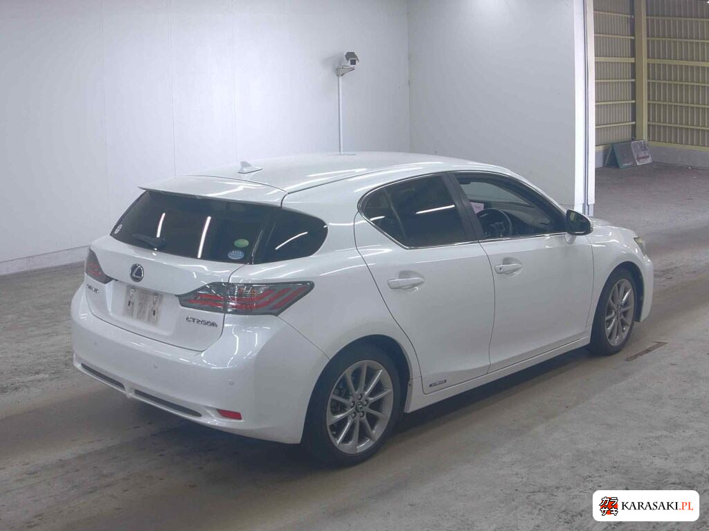 Lexus CT 2013 z aukcji japońskiej