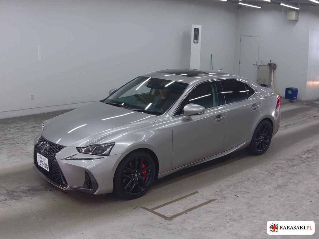 Lexus Is 2016 z aukcji japońskiej