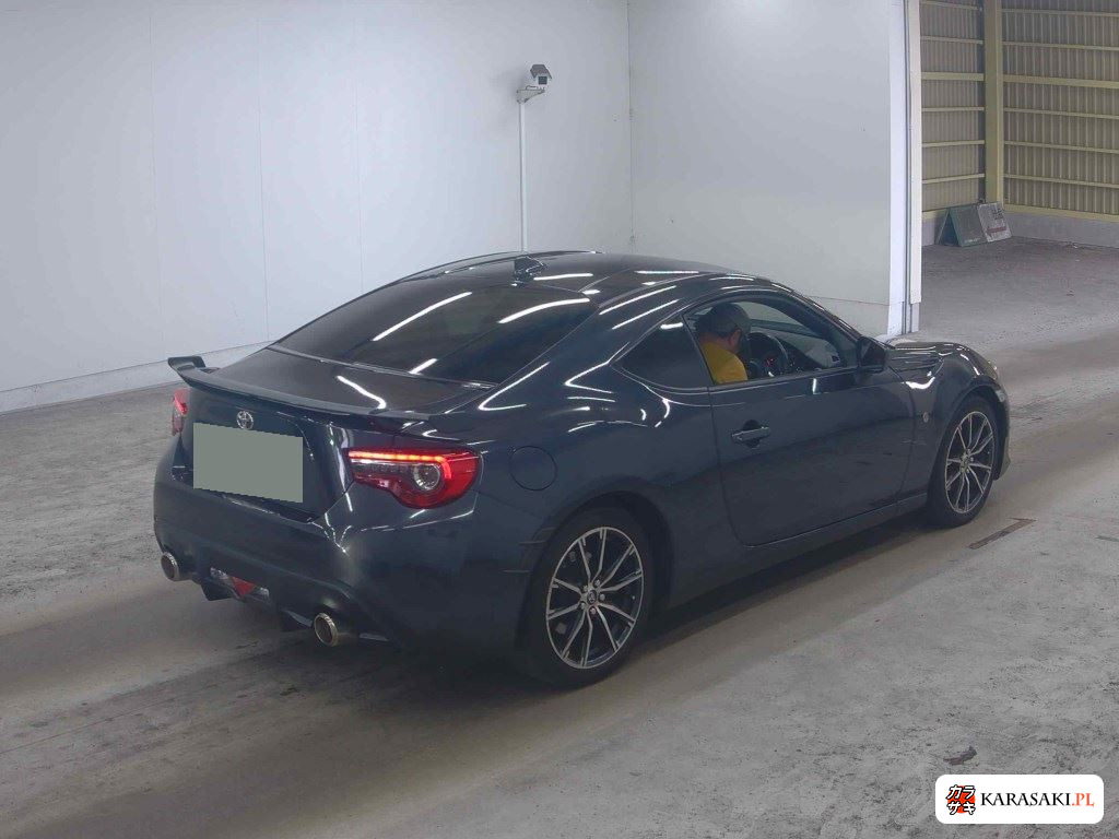 Toyota 86 2017 z aukcji japońskiej