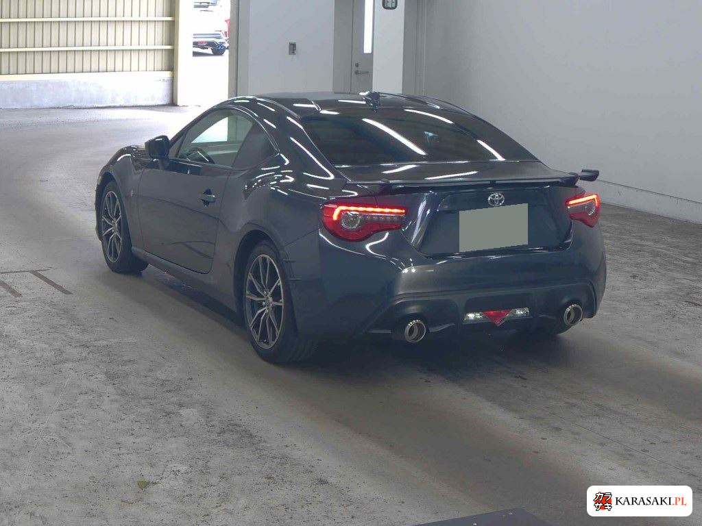 Toyota 86 2017 z aukcji japońskiej