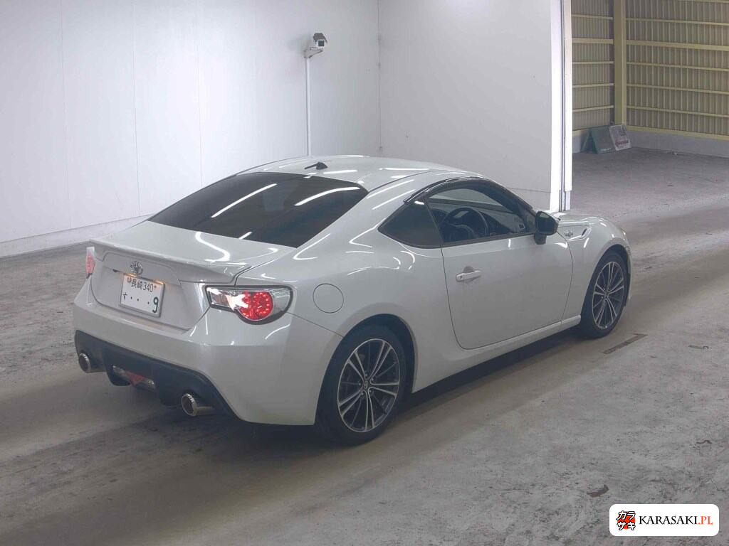 Toyota 86 2012 z aukcji japońskiej