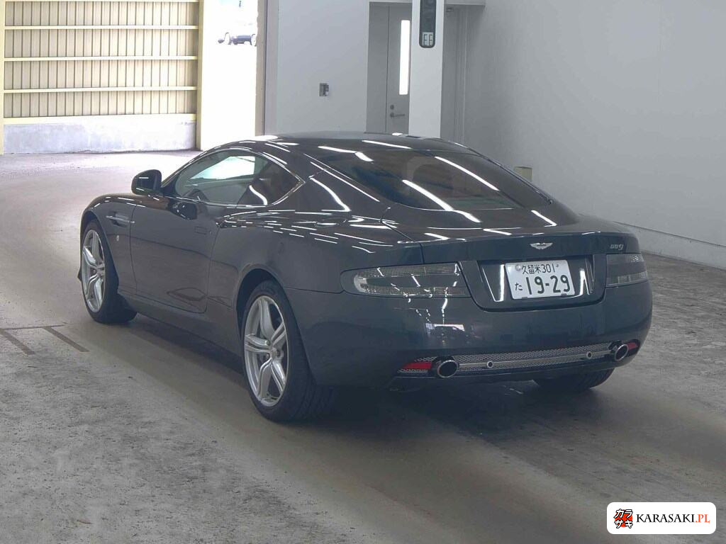 Aston Martin DB9 2011 z aukcji japońskiej