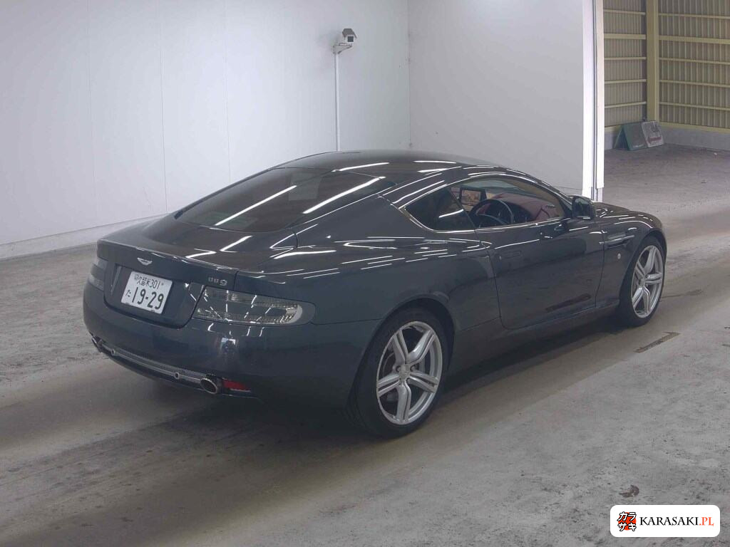 Aston Martin DB9 2011 z aukcji japońskiej