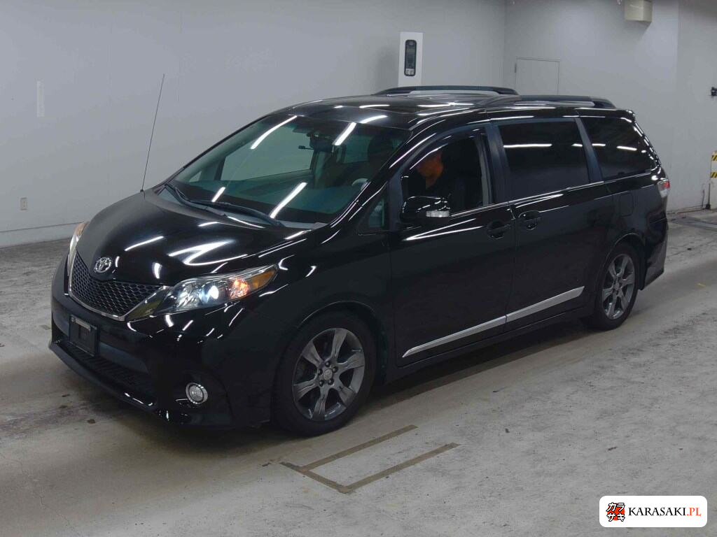 America Toyota Sienna 2013 z aukcji japońskiej