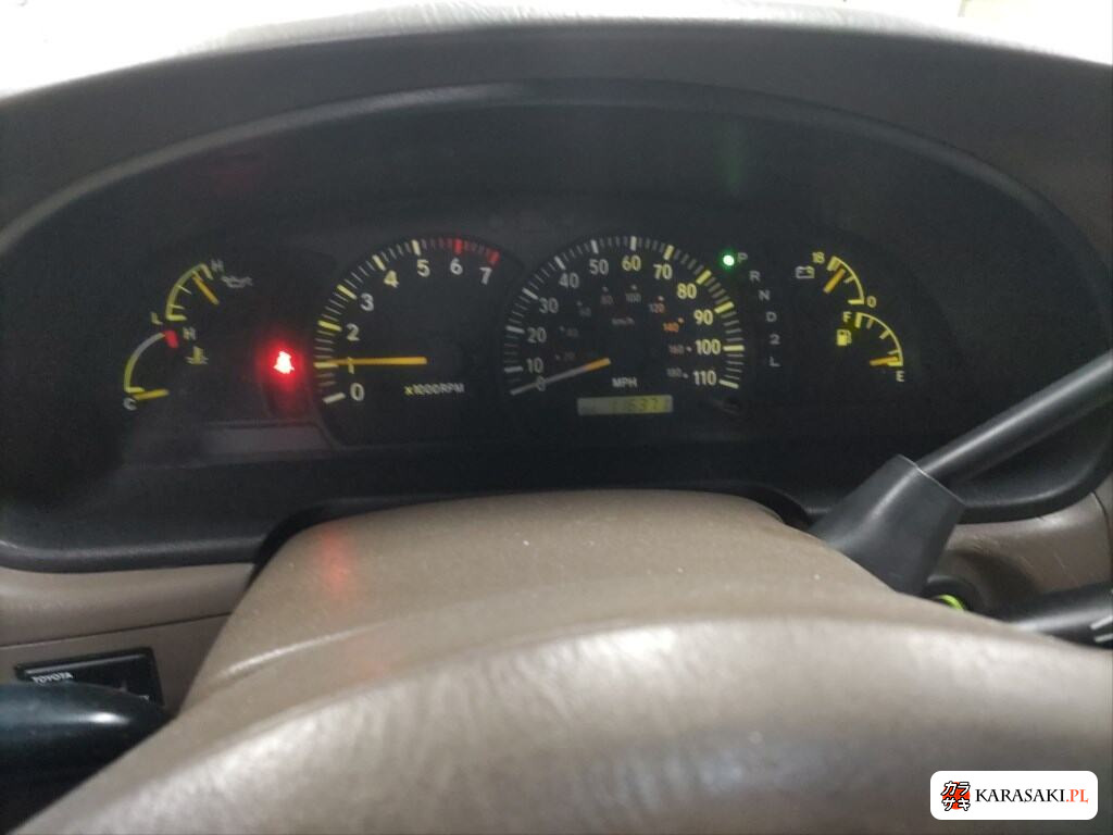 America Toyota Tundra 2005 z aukcji japońskiej