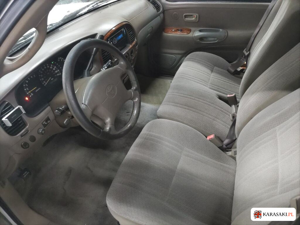 America Toyota Tundra 2005 z aukcji japońskiej