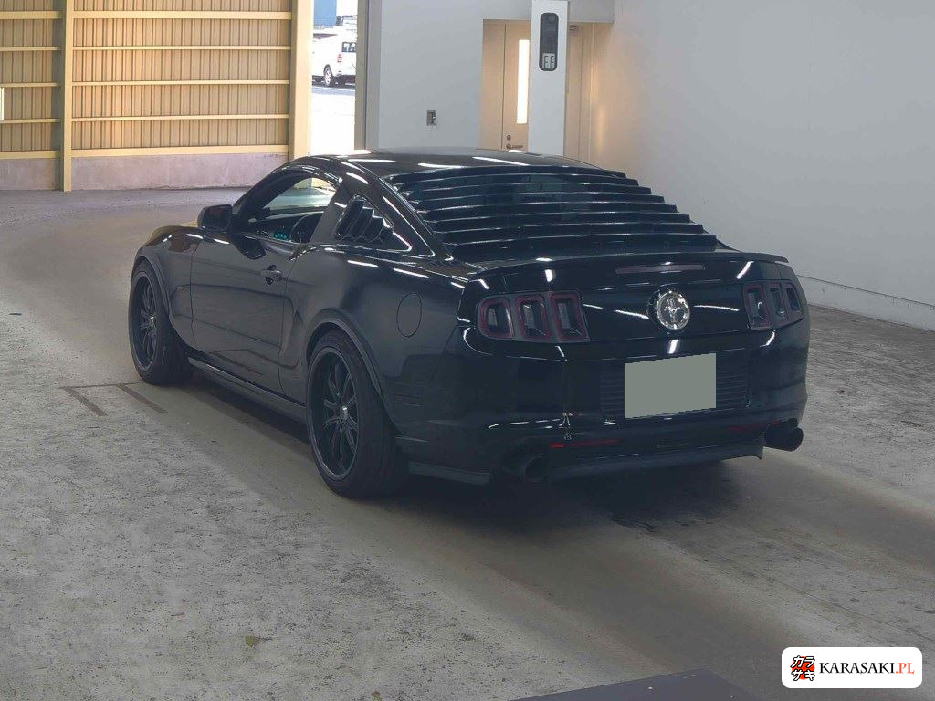 Ford Mustang 2012 z aukcji japońskiej