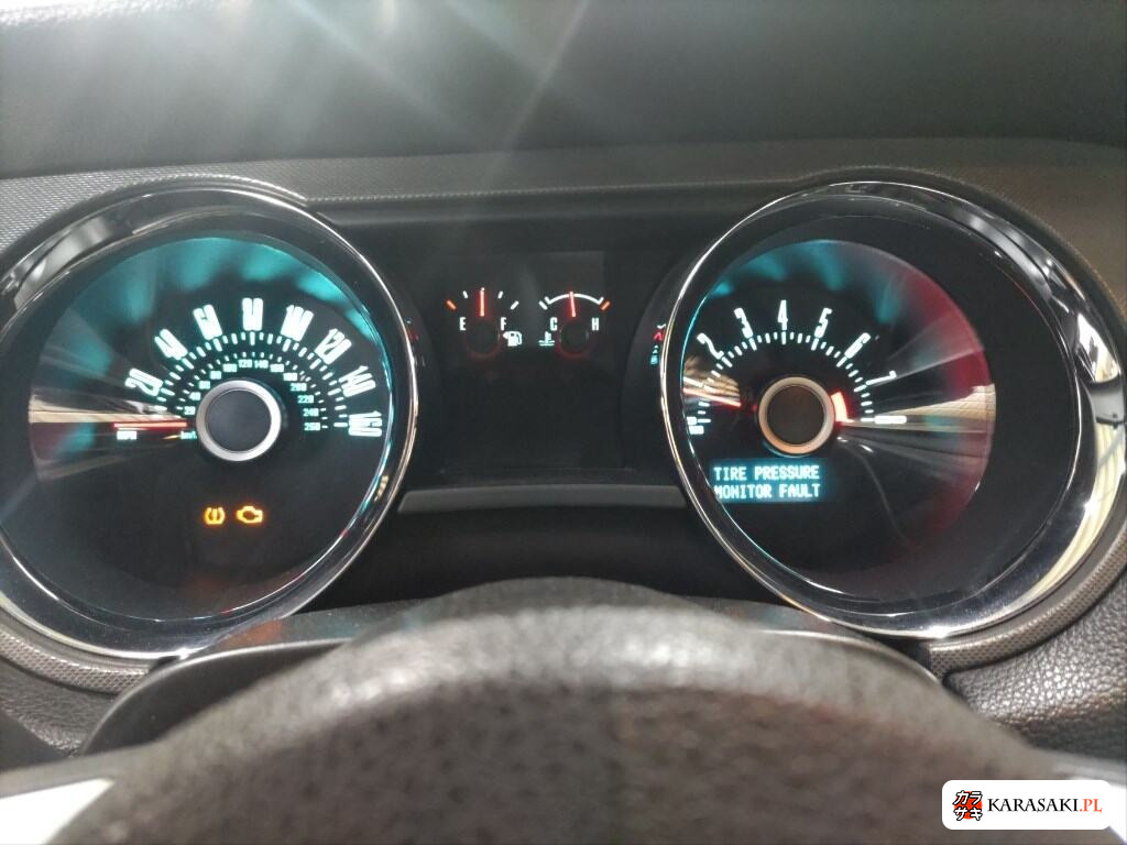 Ford Mustang 2012 z aukcji japońskiej