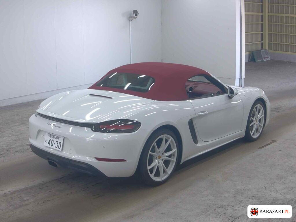 Porsche 718 Boxster 2017 z aukcji japońskiej