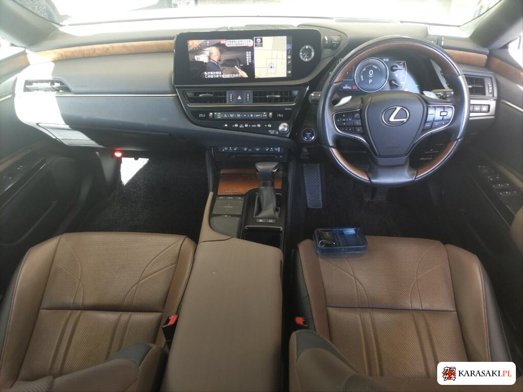 Lexus Es 2021 z aukcji japońskiej
