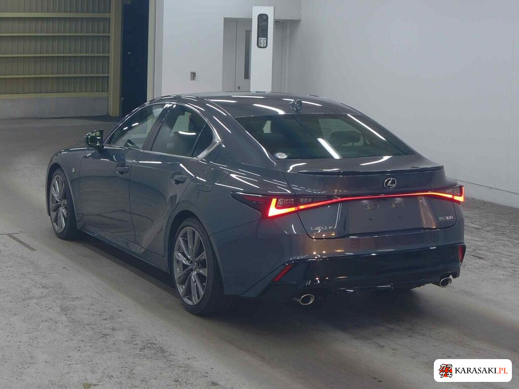 Lexus Is 2021 z aukcji japońskiej