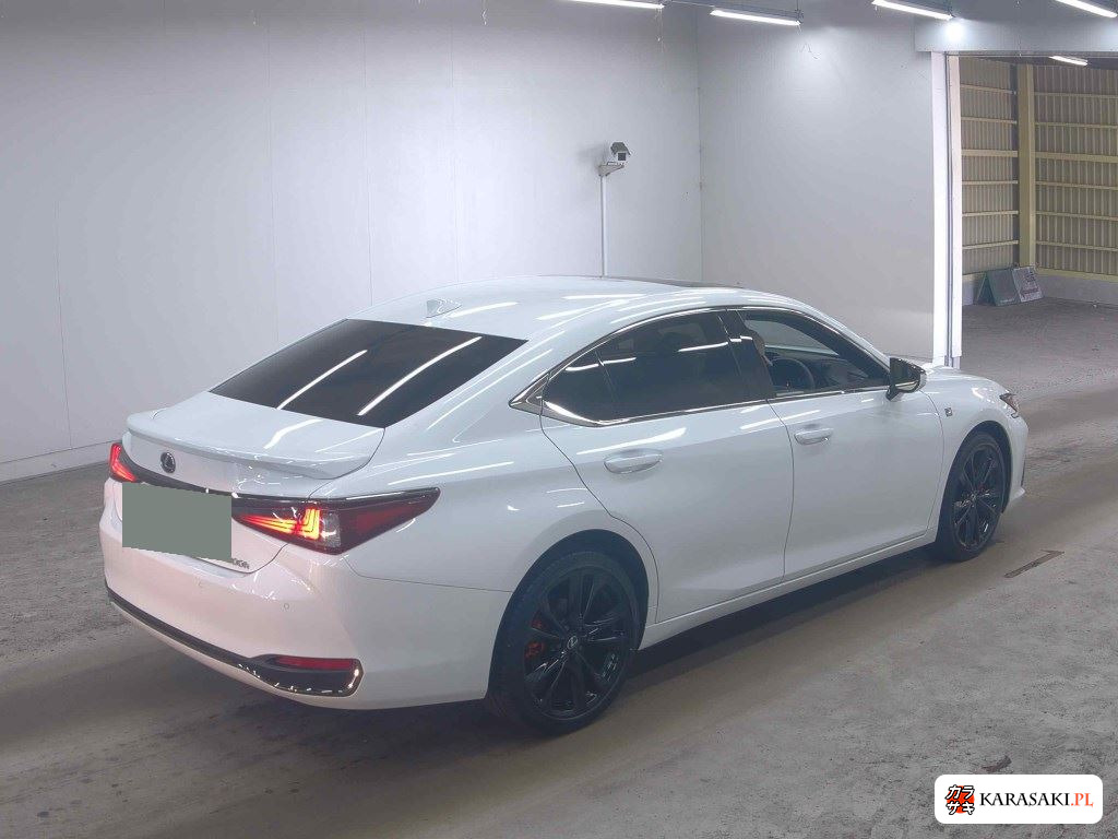 Lexus Es 2023 z aukcji japońskiej