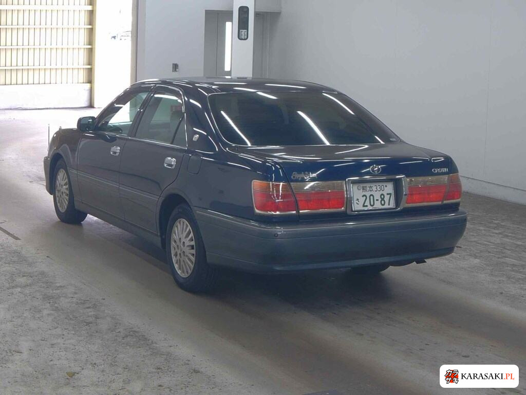 Toyota Crown 2000 z aukcji japońskiej