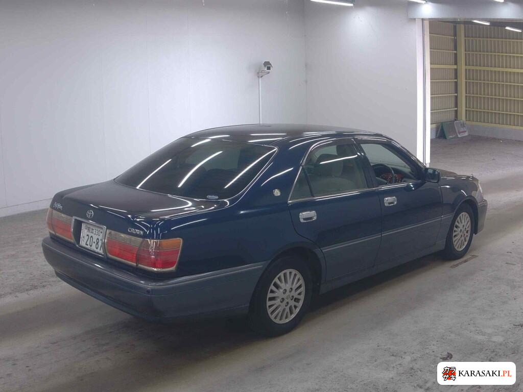 Toyota Crown 2000 z aukcji japońskiej