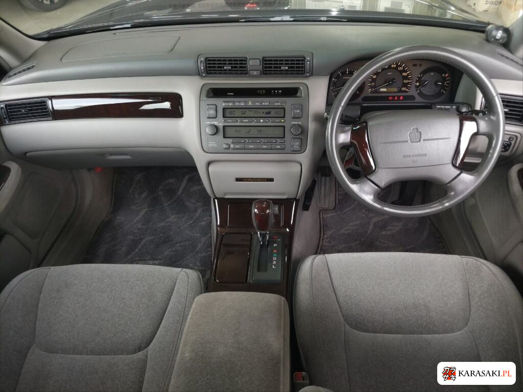 Toyota Crown 2000 z aukcji japońskiej