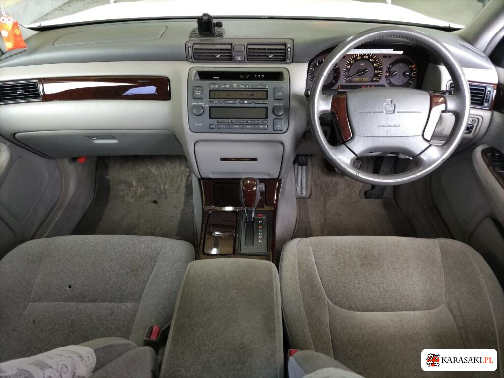 Toyota Crown Estate 2001 z aukcji japońskiej