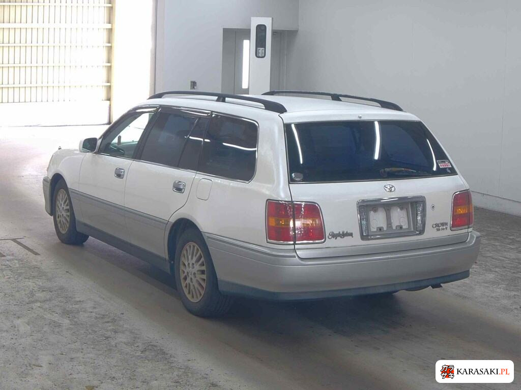 Toyota Crown Estate 2001 z aukcji japońskiej