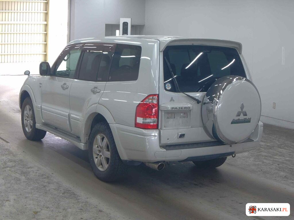 Mitsubishi Pajero 2005 z aukcji japońskiej
